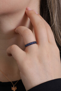 Feast Ring - Sapphire - 2