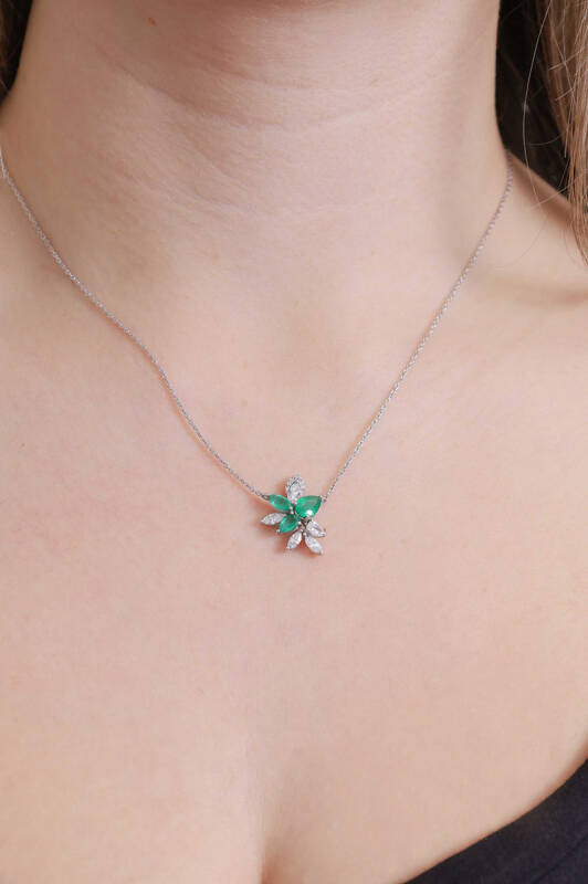 Molina Necklace- Mini Emerald - 3