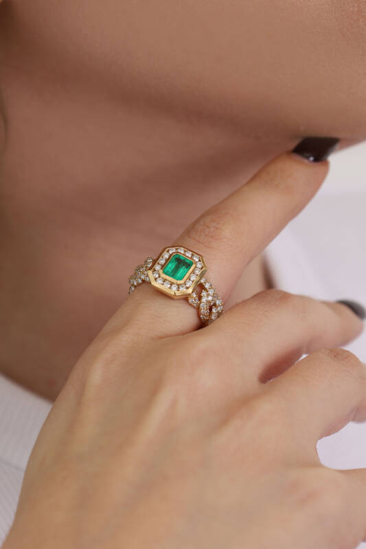Matilda Ring - Emerald White Diamond - 2